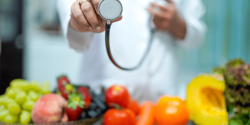 Emagrecimento após os 50 anos: por que a abordagem precisa ser individualizada e multidisciplinar